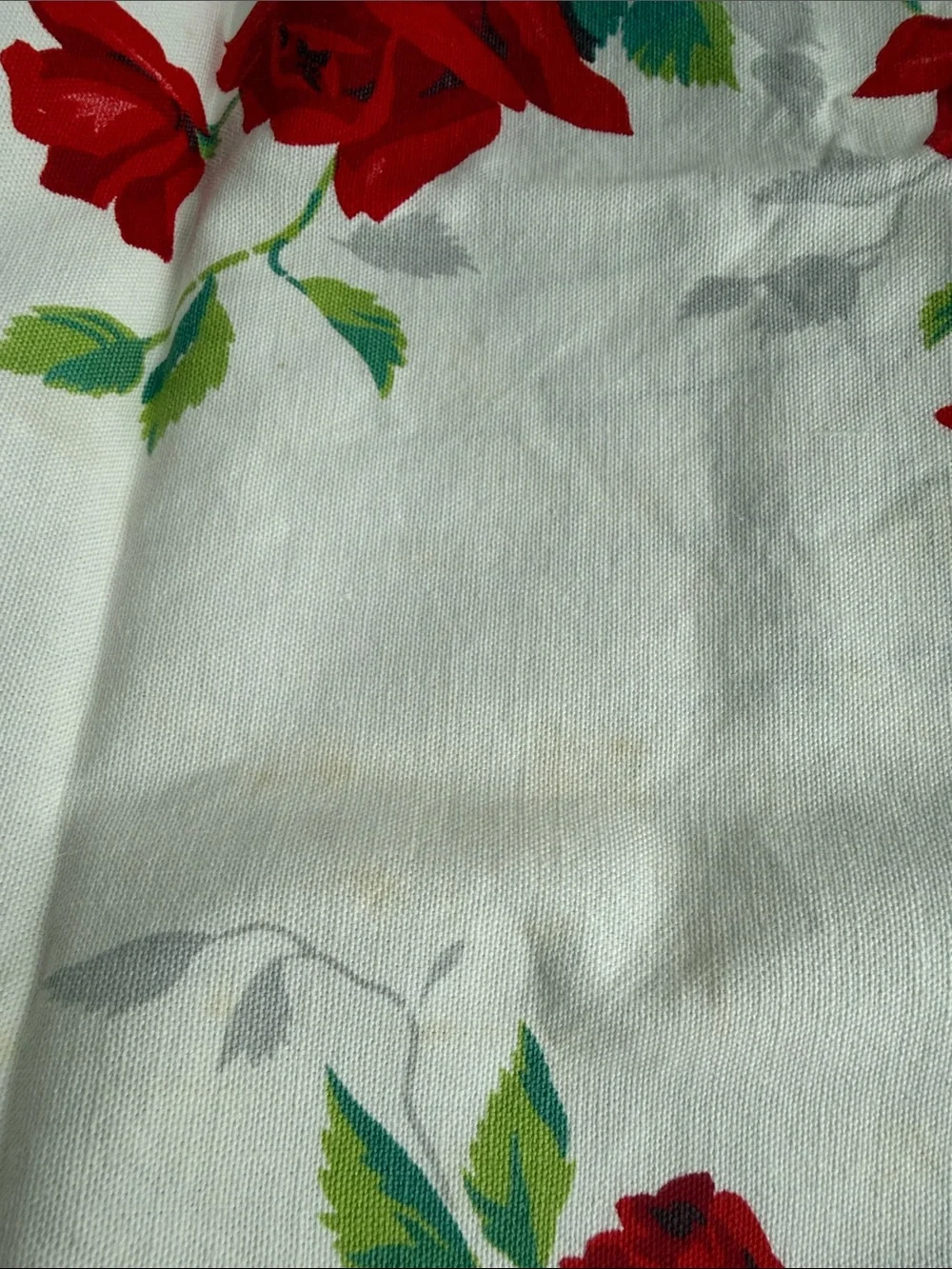 Vintage Red Rose Floral Tablecloth 44” Square Cotton Cottage Farmhouse